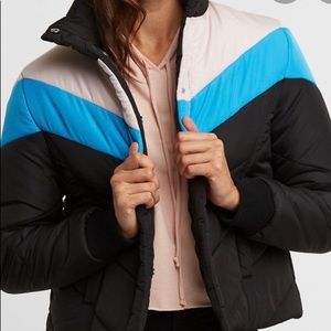 New Medium  Colorblock Chevron Puffer Jacket